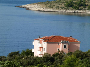 Гостиница Apartments Villa Rosina  Рогозница